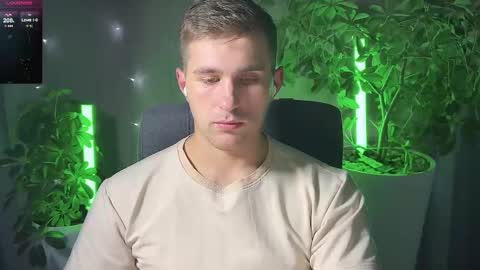 Sweet boy online show from 03-09-25, 10:08