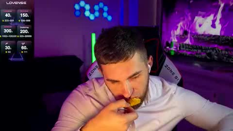 Sweet boy online show from 11-03-25, 01:12