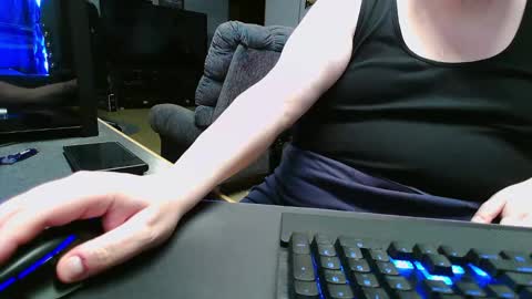 Snapshot of kodiak1974 chatting on 03-06-25, 10:36 Kodiak1974 online show from 03-06-25, 10:36