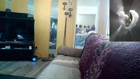 kodiakpm1 online show from 11-18-25, 09:08