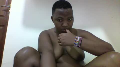 koffi639202 online show from 01-02-25, 08:35