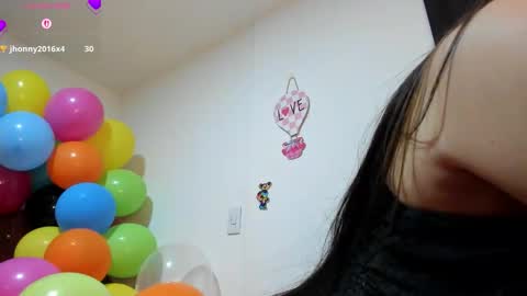 Snapshot of konie_brn21 chatting on 04-24-26, 02:36 konie Diaz online show from 04-24-26, 02:36