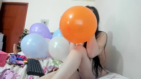 Snapshot of konie_hot chatting on 12-08-24, 09:30 konie Diaz online show from 12-08-24, 09:30