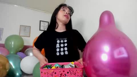 Snapshot of konie_hot chatting on 01-28-25, 02:42 konie Diaz online show from 01-28-25, 02:42