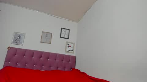 Snapshot of konie_hot chatting on 02-03-25, 06:28 konie Diaz online show from 02-03-25, 06:28