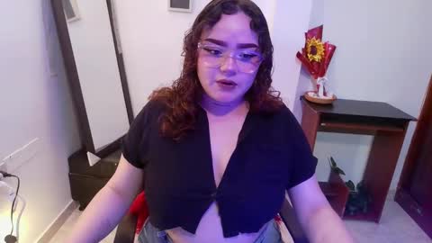 camila online show from 03-25-26, 04:07