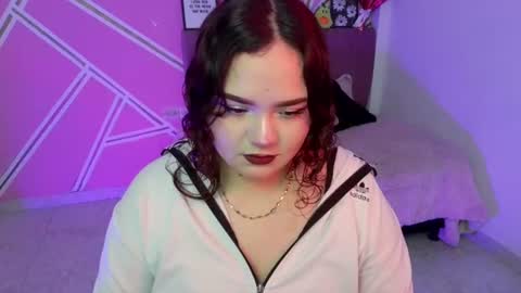 Snapshot of koning_moretti chatting on 07-13-26, 10:23 camila online show from 07-13-26, 10:23