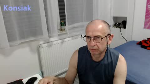 Snapshot of konsiak chatting on 05-02-26, 08:36 Komsiak online show from 05-02-26, 08:36