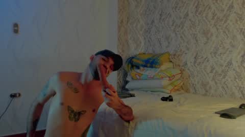 Snapshot of kopular chatting on 01-13-25, 04:41 Diego y Edgar online show from 01-13-25, 04:41