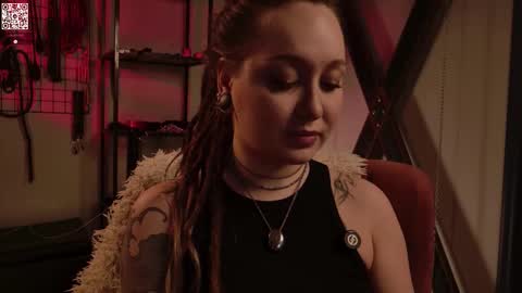 Snapshot of koracrosbie chatting on 02-11-26, 01:16 Kora TG channel online show from 02-11-26, 01:16