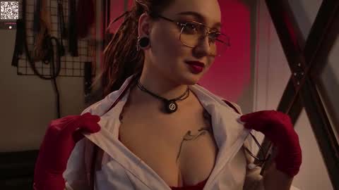 Snapshot of koracrosbie chatting on 02-21-26, 01:12 Kora TG channel online show from 02-21-26, 01:12