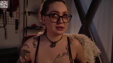 Snapshot of koracrosbie chatting on 03-13-26, 12:12 Kora TG channel online show from 03-13-26, 12:12