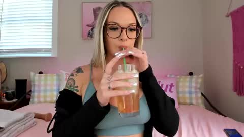  KORA MARiNA  online show from 01-07-25, 06:45