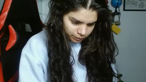 Karoll online show from 02-15-25, 12:37