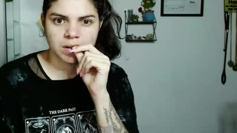 Karoll online show from 09-18-25, 02:13