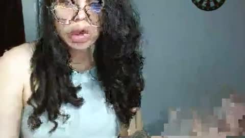 Snapshot of koranikky08 chatting on 06-03-26, 02:25 Karoll online show from 06-03-26, 02:25