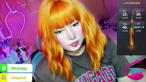 Snapshot of koreandollts chatting on 11-13-25, 02:43 MISS ALICIA online show from 11-13-25, 02:43