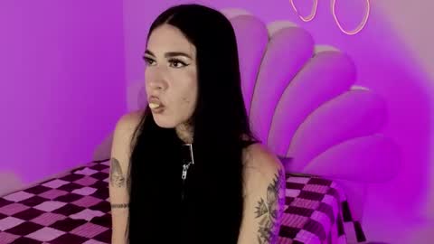 Snapshot of korolovaa chatting on 05-28-26, 12:19 korolova online show from 05-28-26, 12:19