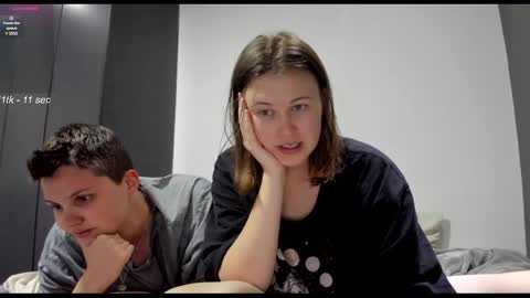 Snapshot of kortney_williams chatting on 03-09-25, 12:00 Twiix online show from 03-09-25, 12:00