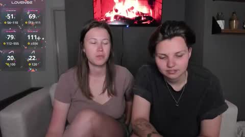 Snapshot of kortney_williams chatting on 12-16-25, 11:54 Twiix online show from 12-16-25, 11:54