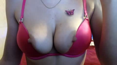 Snapshot of kotogal chatting on 12-27-24, 03:37 Gal online show from 12-27-24, 03:37