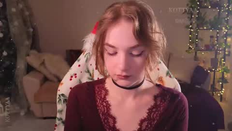 Snapshot of kottyaa_ch chatting on 01-06-26, 06:33 Kottyaa cb FOLLOWING online show from 01-06-26, 06:33