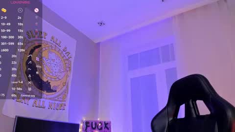 Snapshot of koza_dereza_ chatting on 01-31-25, 10:21 Jess online show from 01-31-25, 10:21