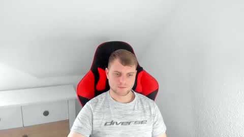 Bartek online show from 02-16-25, 03:38