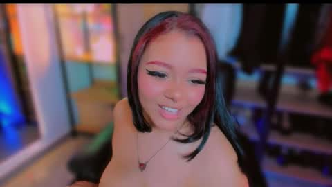 Khloe online show from 03-04-26, 07:20