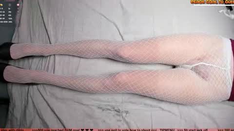 Snapshot of kpetra chatting on 09-18-25, 06:43 Petra online show from 09-18-25, 06:43
