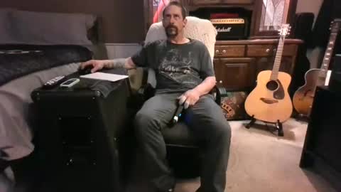 Snapshot of kraazeeme88 chatting on 12-30-24, 01:37 BigDaddy online show from 12-30-24, 01:37