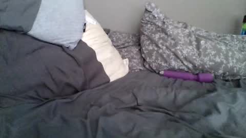 Snapshot of kraazeeme88 chatting on 11-02-25, 08:00 BigDaddy online show from 11-02-25, 08:00