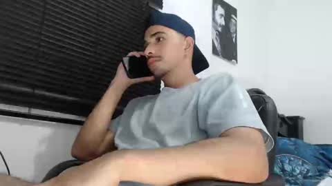 Snapshot of kratoswolf chatting on 12-14-25, 07:58 kratoswolf online show from 12-14-25, 07:58