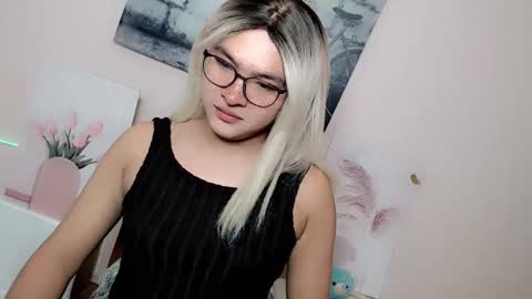 Snapshot of krezikeed chatting on 01-10-26, 11:20 krezikeed online show from 01-10-26, 11:20