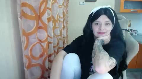 Snapshot of kris_again chatting on 09-26-25, 10:14 Kris online show from 09-26-25, 10:14