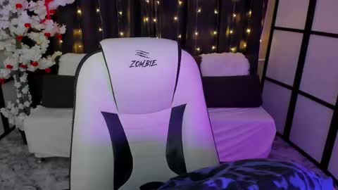 Snapshot of krisdoeil chatting on 01-14-26, 02:17 krisdoeil online show from 01-14-26, 02:17