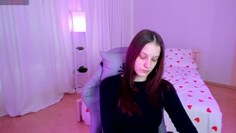 Snapshot of krisdoeil chatting on 03-13-26, 02:18 krisdoeil online show from 03-13-26, 02:18