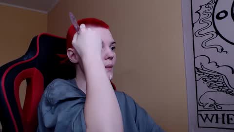 Snapshot of krisneal chatting on 02-08-26, 09:02 krisneal online show from 02-08-26, 09:02