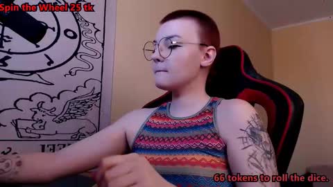 Snapshot of krisneal chatting on 02-10-26, 09:57 krisneal online show from 02-10-26, 09:57