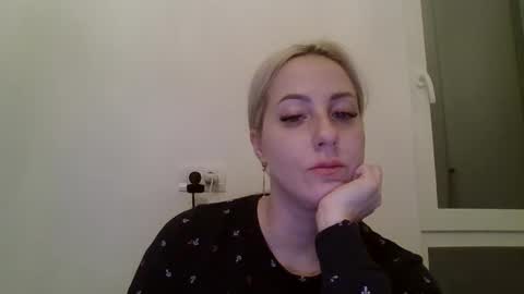 Snapshot of kriss_grace chatting on 01-11-26, 05:51 Grace online show from 01-11-26, 05:51