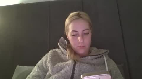 Snapshot of kriss_grace chatting on 03-02-26, 09:32 Grace online show from 03-02-26, 09:32