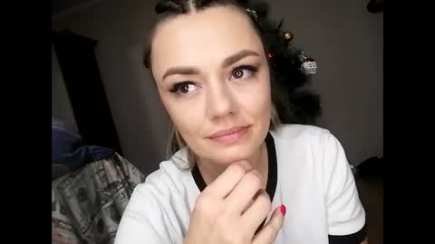 Snapshot of krisssexi chatting on 12-30-24, 11:59 KrissSexi online show from 12-30-24, 11:59