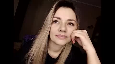 Snapshot of krisssexi chatting on 01-10-25, 05:05 KrissSexi online show from 01-10-25, 05:05