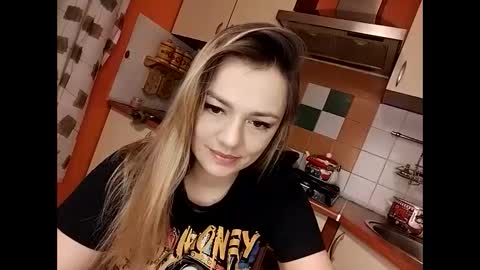 Snapshot of krisssexi chatting on 01-23-25, 12:57 KrissSexi online show from 01-23-25, 12:57