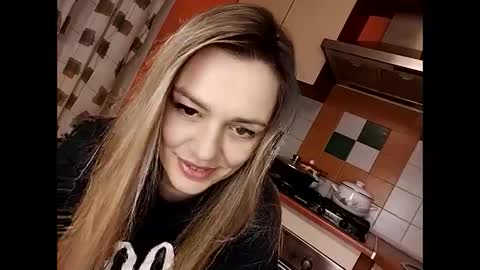 Snapshot of krisssexi chatting on 01-26-25, 09:18 KrissSexi online show from 01-26-25, 09:18