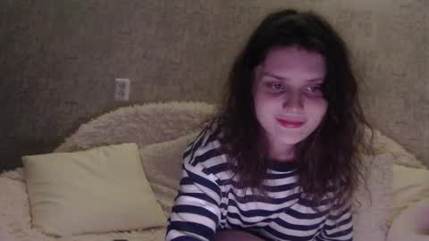 krissvoss online show from 12-19-25, 09:11