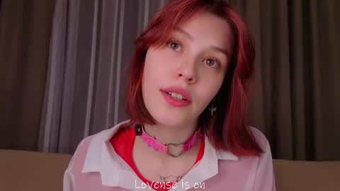 Snapshot of krissyhei chatting on 02-09-26, 01:09 Sarah online show from 02-09-26, 01:09