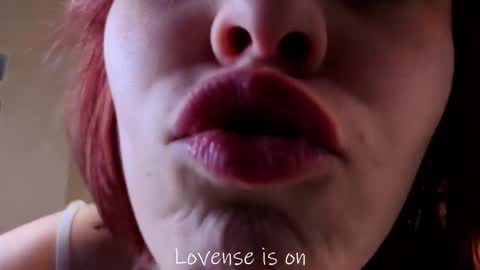 Sarah online show from 04-10-26, 01:22