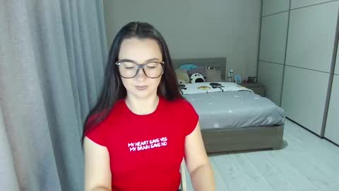 twitter    Annemarye 23 online show from 03-05-25, 04:45