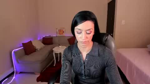 Sophia online show from 07-02-26, 07:42